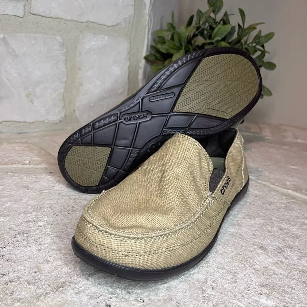 Crocs Walu Tan Slip On canvas Loafers sz 7